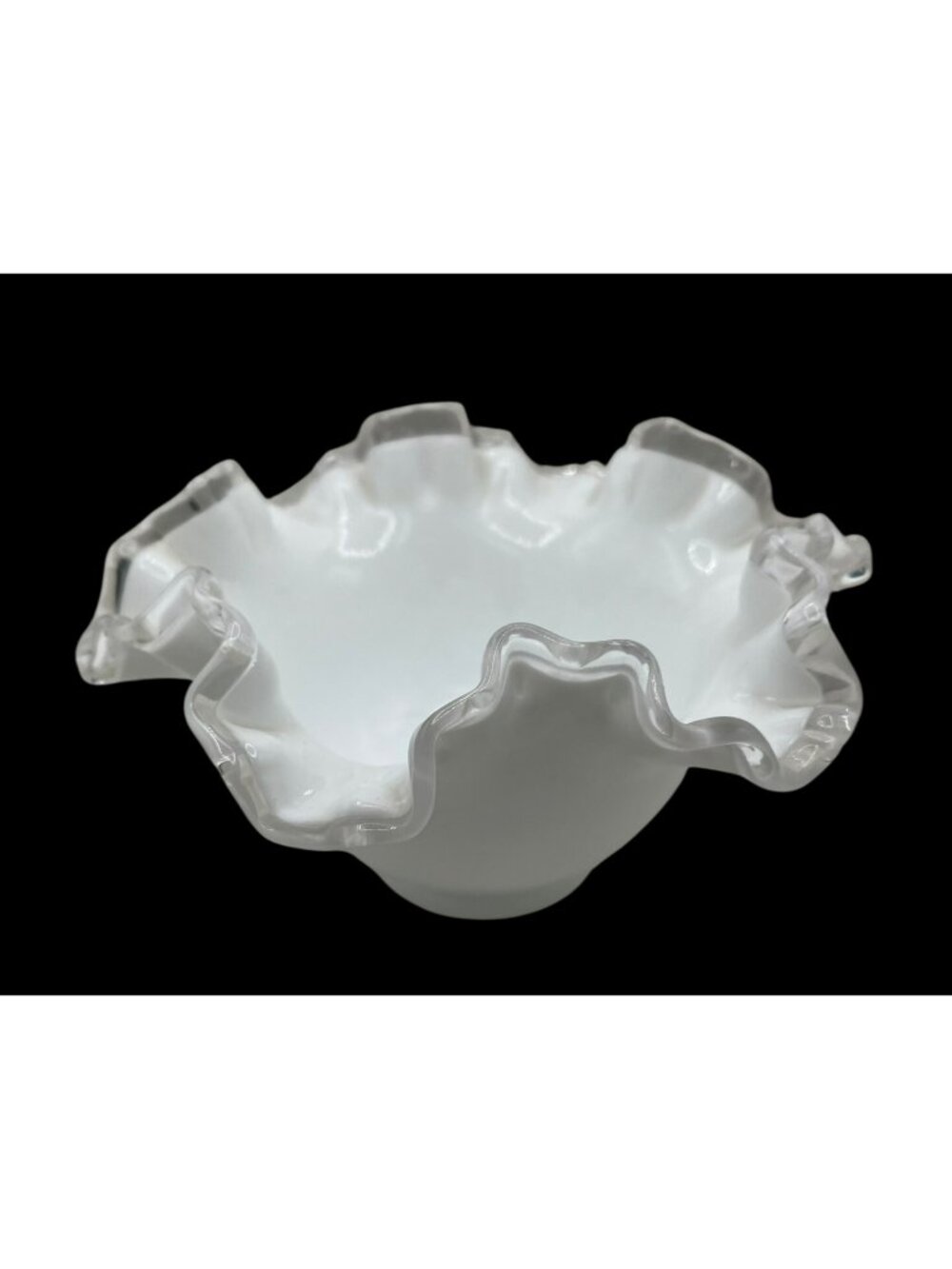 Vintage Fenton Silver Crest Milk Glass Crimped Ruffle Edge Bowl 7 x 4 in